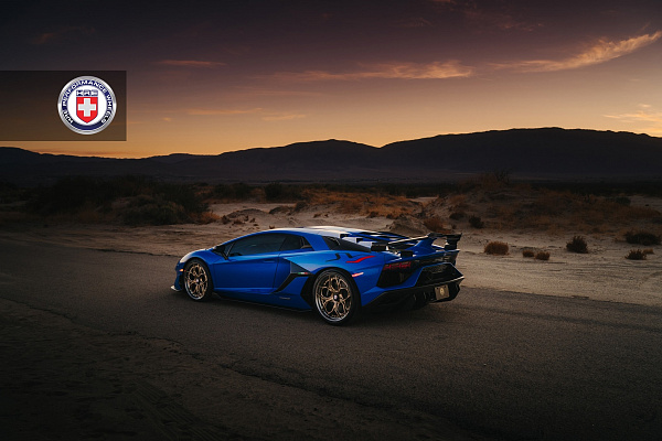 Фото дисков HRE S111SC Сатиновая темная медь на Lamborghini Aventador