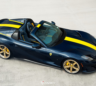 Фото дисков Anrky AN35 на Ferrari 812