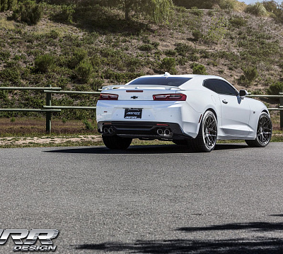 Фото дисков MRR FS01 на Chevrolet Camaro VI