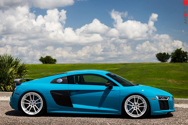 Фото дисков Anrky AN34 Белый сатин на Audi R8 (4S)