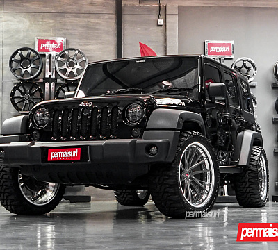 Фото дисков Vossen M-X4T (3-Piece) на Jeep Wrangler III (JK)