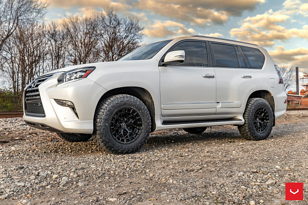 Фото дисков Vossen HFX-1 (6-Lug) Черный глянец на Lexus GX II