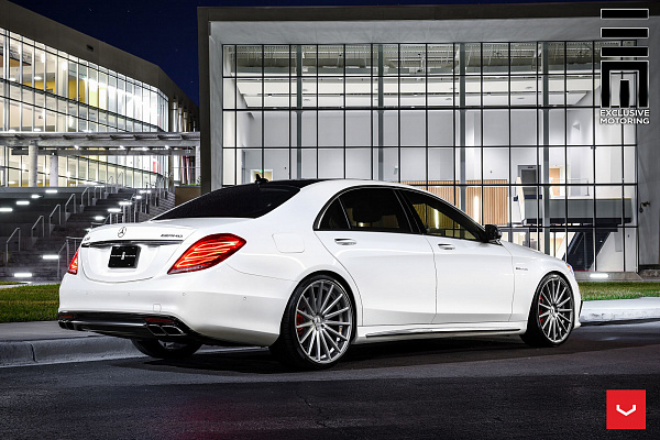 Фото дисков Vossen VFS-2 Серебро на Mercedes-Benz S-Class (W222, C217)