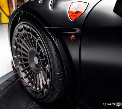 Фото дисков Brixton Forged TR10 AERO1 на Ferrari 458