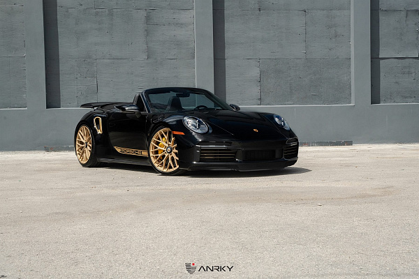 Фото дисков Anrky AN10 Сатиновое золото на Porsche 911 VIII
