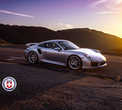 Фото дисков HRE P101 на Porsche 911 VII