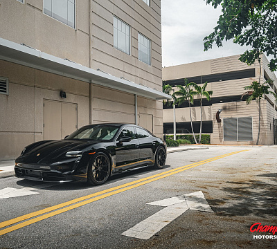 Фото дисков Vossen RS92 на Porsche Taycan I