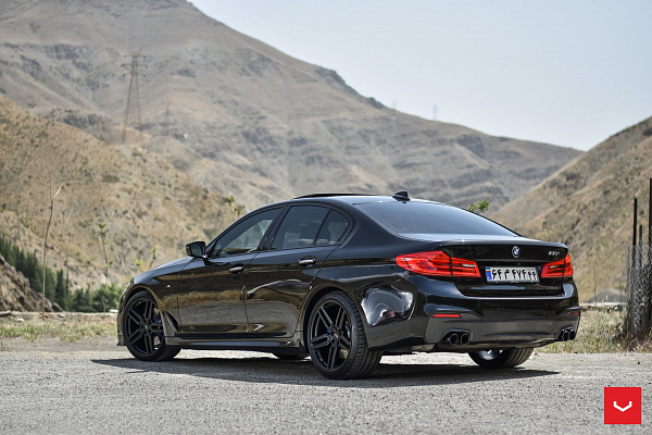 Фото дисков Vossen HF-1 Черный сатин на BMW 5/M5 (G30/F90)