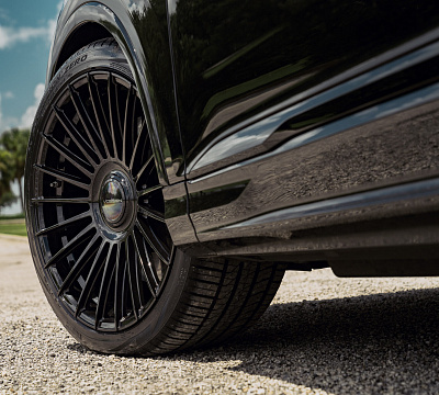 Фото дисков Vossen HF-8 на Audi Q7 (4M)