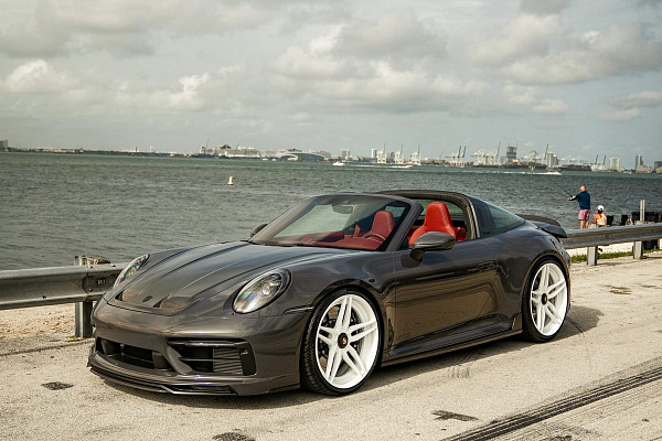 Фото дисков Anrky AN27 Белый глянец на Porsche 911 VIII