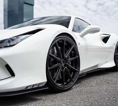 Фото дисков Vossen HF-3 на Ferrari F8