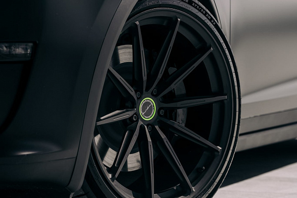 Фото дисков Brixton Forged R11-R Черный матовый на Tesla Model X