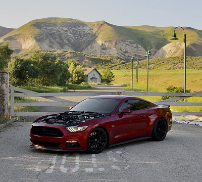 Фото дисков MRR M350 на Ford Mustang VI