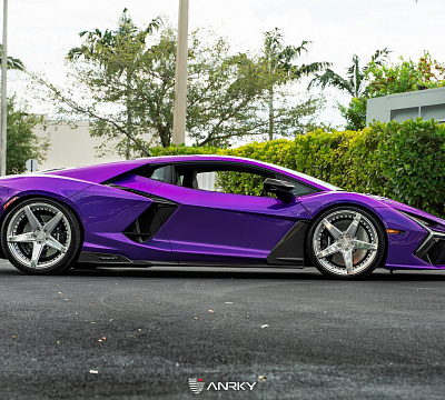 Фото дисков Anrky RS5.2 на Lamborghini Revuelto