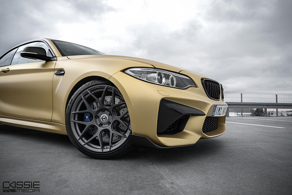 Фото дисков HRE FF01 Сатиновый графит на BMW 2/M2 (F22/F87)