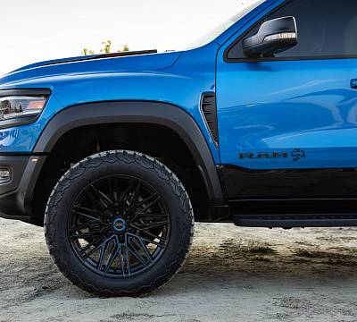 Фото дисков Vossen HF6-5 на Ram 1500 V