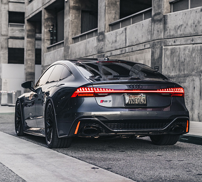 Фото дисков Brixton Forged PF10 на Audi A/RS 7 (4K)