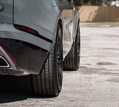 Фото дисков Vossen HF-1 на Land Rover Range Rover Velar
