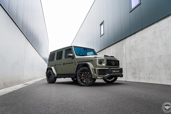 Фото дисков Vossen UV-1 Черный сатин на Mercedes-Benz G-Class III