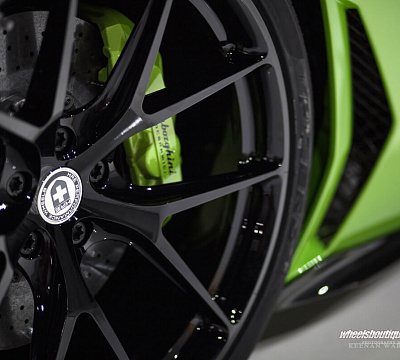Фото дисков HRE P101 на Lamborghini Aventador