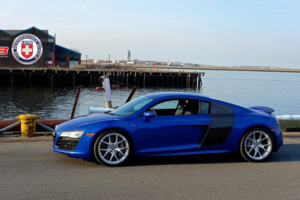 Фото дисков HRE P101 Глянцевый лак на Audi R8 (Typ 42)