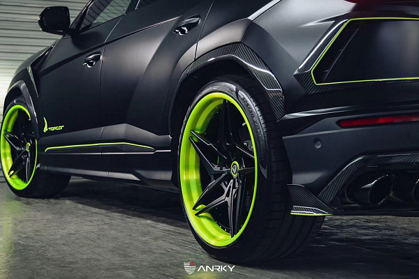 Фото дисков Anrky S3-X3 Черный сатин на Lamborghini Urus