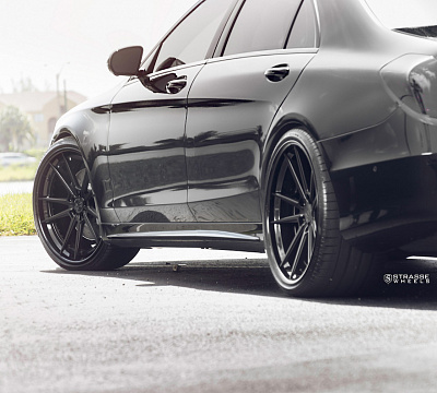 Фото дисков Strasse Wheels SV1 Deep Concave FS на Mercedes-Benz S-Class (W222, C217)