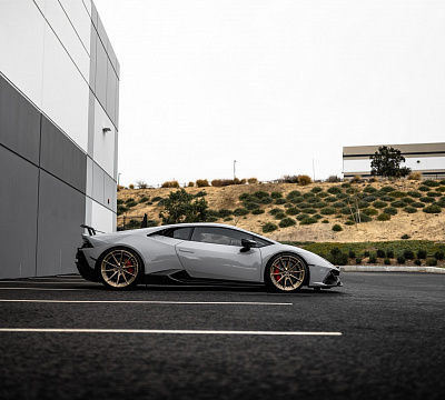 Фото дисков Anrky AN28 на Lamborghini Huracan