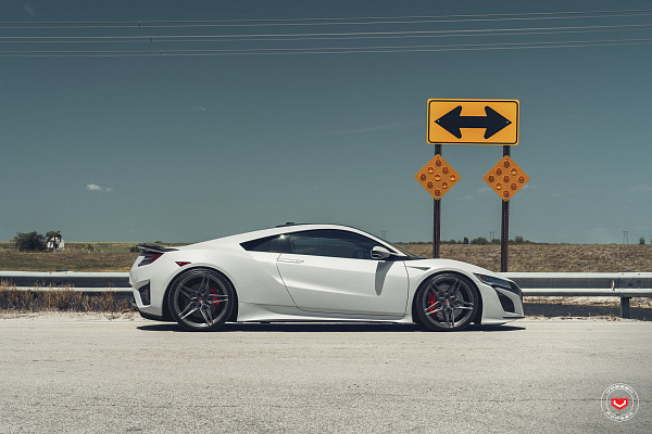 Фото дисков Vossen EVO-1R Глянцевый темный лак на Acura NSX II
