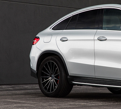 Фото дисков Vossen VFS-2 на Mercedes-Benz GLE I