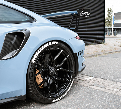 Фото дисков Brixton Forged CM5-R на Porsche 911 VII