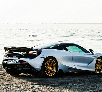 Фото дисков Strasse Wheels SM5R Deep Concave FS на McLaren 720S