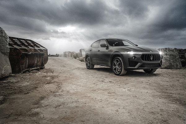 Фото дисков Maserati HELIOS  на Maserati Levante