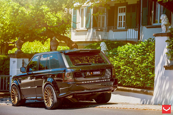 Фото дисков Vossen VFS-2 Сатиновое темное золото на Range Rover Sport I