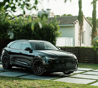 Фото дисков Vossen HF-2 на Audi Q8