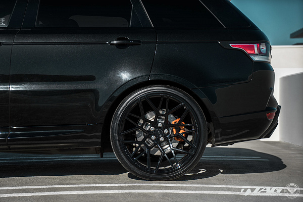 Фото дисков Vossen UV-1 Черный глянец на Land Rover Range Rover Sport II