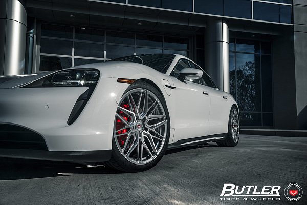 Фото дисков Vossen EVO-5R Глянцевый лак на Porsche Taycan I