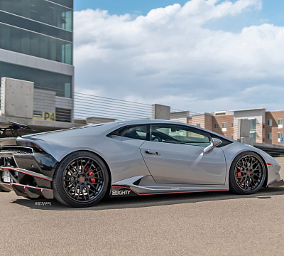 Фото дисков Strasse Wheels SV10M Deep Concave FS на Lamborghini Huracan