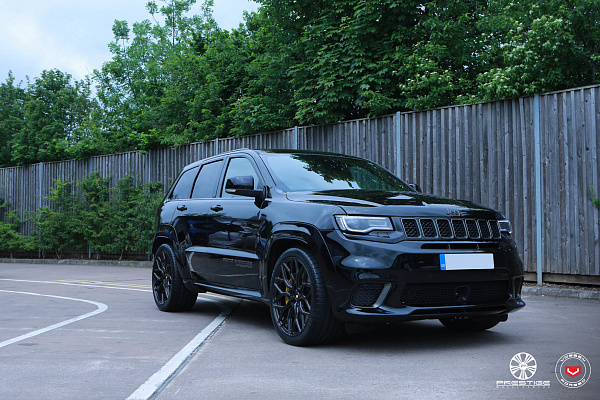 Фото дисков Vossen S17-01 Глянцевый темный лак на Jeep Grand Cherokee IV