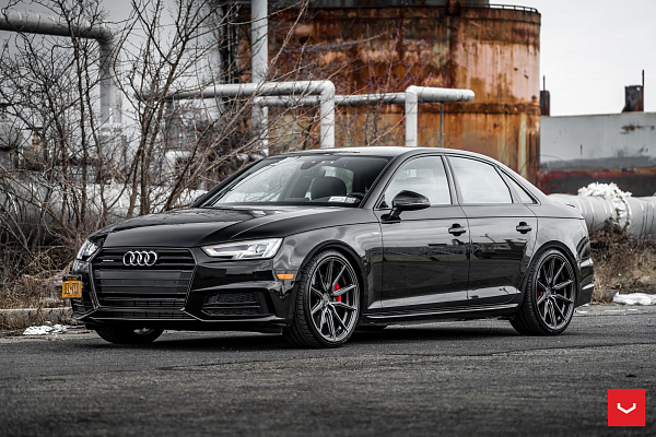 Фото дисков Vossen HF-3 Глянцевый графит на Audi A/S/RS 4 (B9)