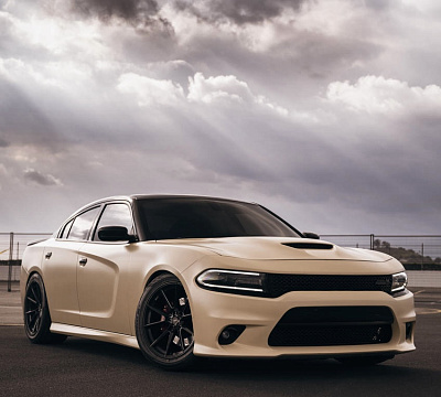 Фото дисков Savini SV-F4 на Dodge Charger VII