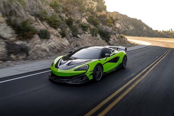 Фото дисков Brixton Forged PF14 R / RS Сатиновый темный лак на McLaren 600