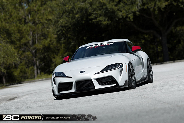 Фото дисков BC Forged RZ05 Глянцевый графит на Toyota Supra A90