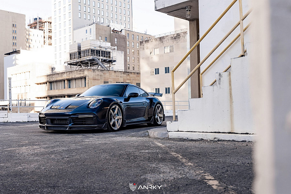 Фото дисков Anrky AN36-S Полированный лак на Porsche 911 VIII