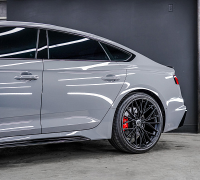 Фото дисков HRE FF28 на Audi A/S/RS 5 (F5)