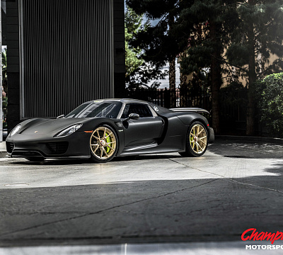 Фото дисков Vossen RS74 на Porsche 918 Spyder