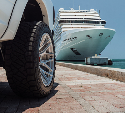 Фото дисков Vossen VFX-03 на Ram 1500 V