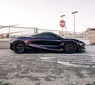 Фото дисков Brixton Forged CM6-RS на McLaren 720S