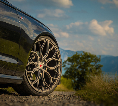 Фото дисков Vossen S17-01 на Audi A/RS 6 (C7)