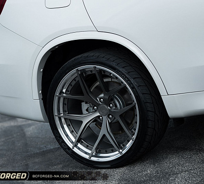 Фото дисков BC Forged HCS21 на BMW X5/X5 M (F15/F85)